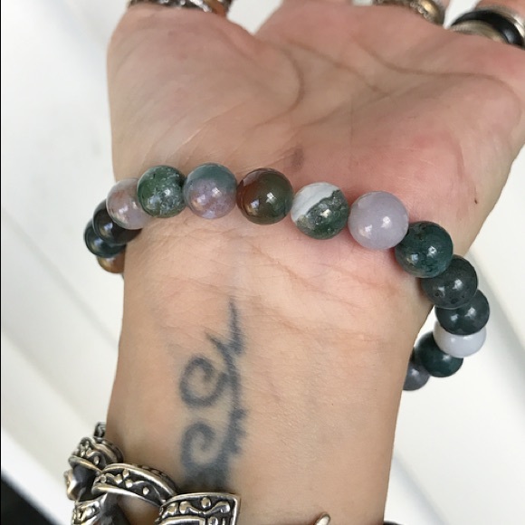 Genuine indian agate celtic knot bead bracelet - Picture 7 of 9